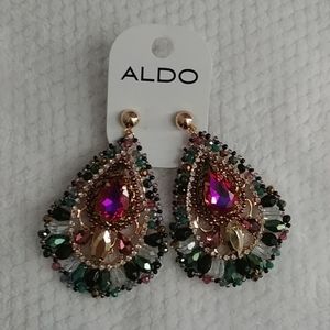 Beautiful statement Earnings